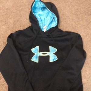 Under Armour Sweatshirt